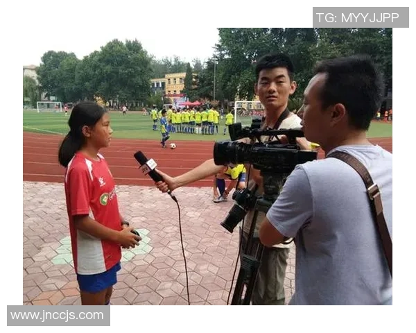 法语足球词汇大全助你轻松掌握足球语言与文化 法语足球词汇大全助你轻松掌握足球语言与文化